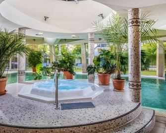 Residence Hotel Balaton - Siofok - Piscina