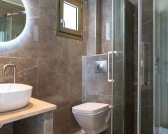 Oliva Suites - Нікіті