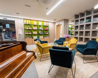 B612 Hotel - Levico Terme - Лаунж