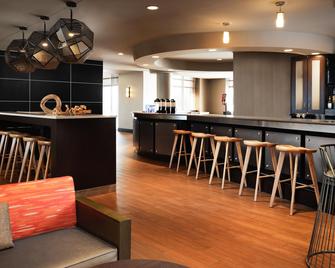 SpringHill Suites by Marriott Minneapolis-St. Paul Airport/Mall of America - בלומינגטון - בר