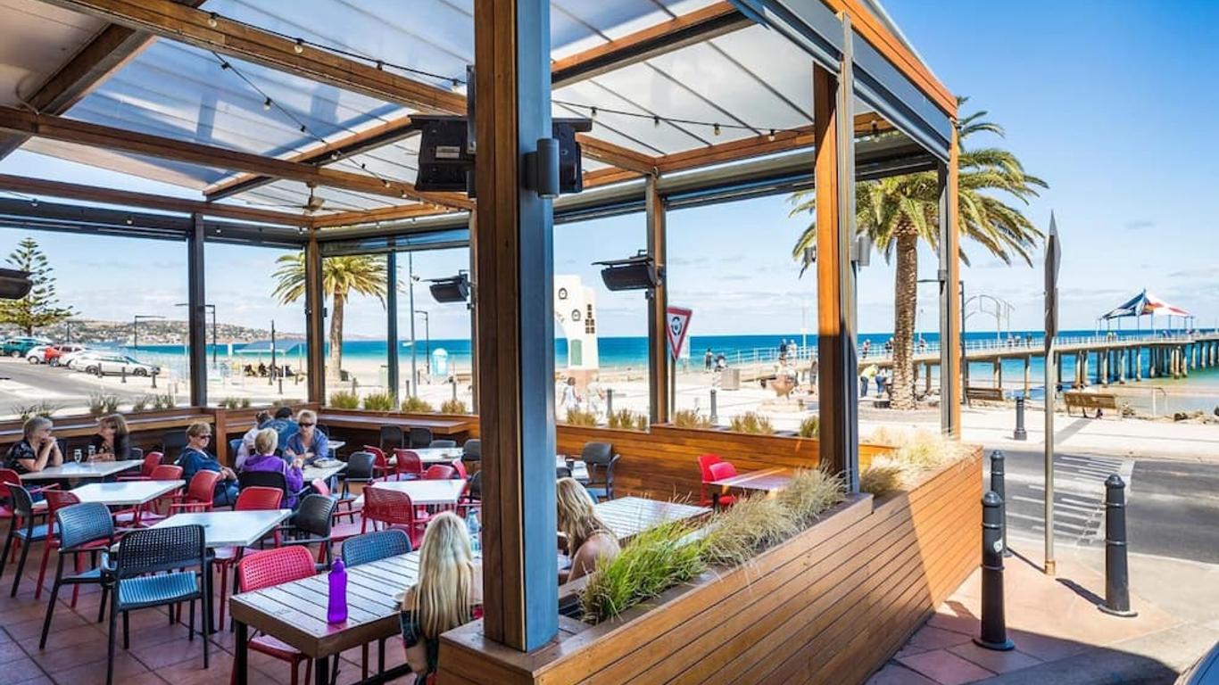 Esplanade Hotel Adelaide