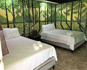 Mi Paraiso - Monterrico