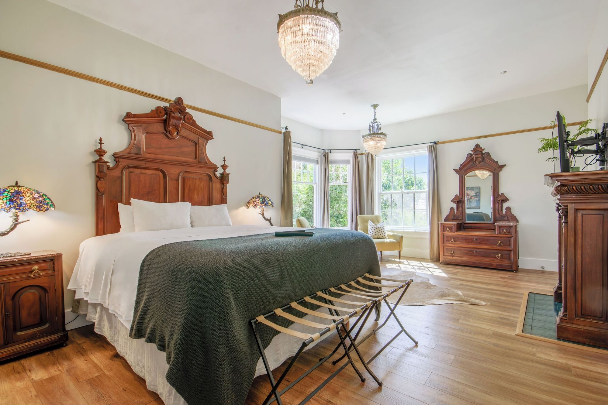 Cedar Gables Inn - Napa