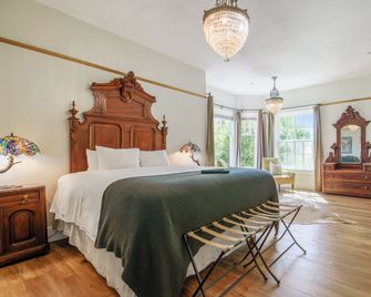 Cedar Gables Inn - Napa