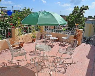 Casa Las Flores - Trinidad - Balcony