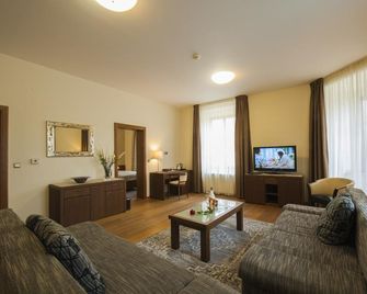 Hotel Mario - Lednice - Living room