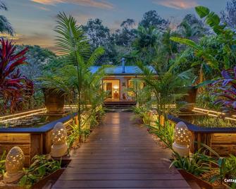 Bliss Private Villa - Sanctuary, The Pocket, Byron - Crabbes Creek - Outdoor view
