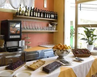 Hotel Ambassador - Laigueglia - Bufé