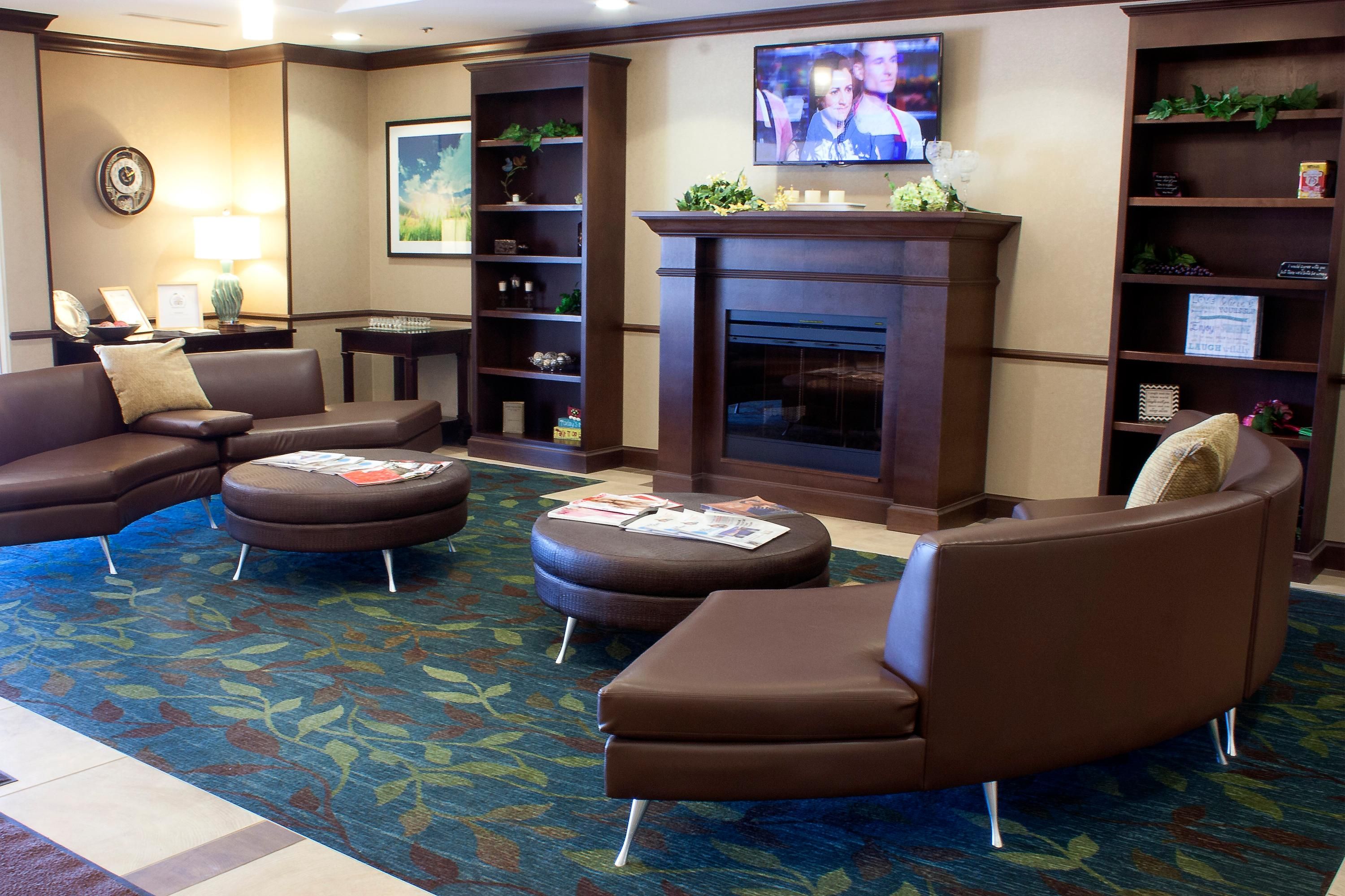 Candlewood Suites Youngstown West - Austintown By IHG - Austintown - Lounge