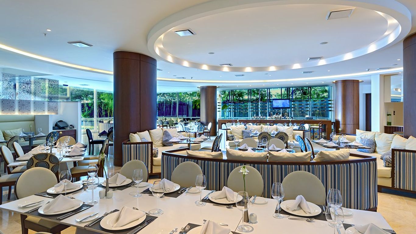 Holiday Inn Cartagena Morros By IHG