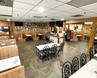 Northern Motor Inn - Terrace - Restaurant