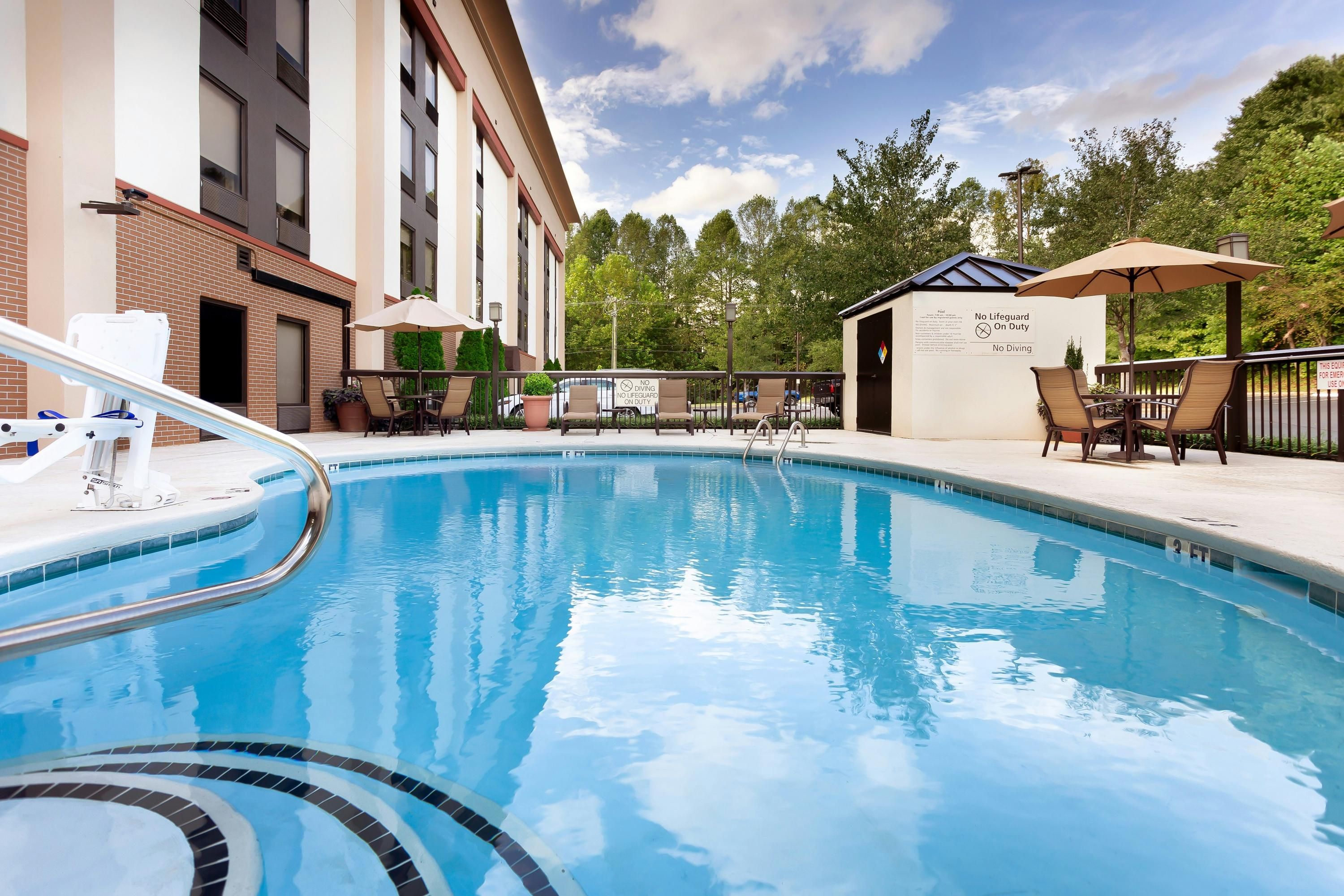 Hampton Inn Morganton - Morganton - Piscina