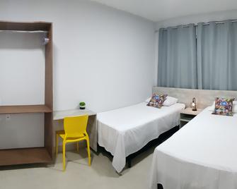 Aero Inn Hotel - Uberlândia - Quarto