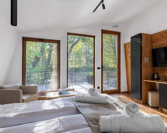Blisku do Gradot Riverfront Cabins - Skopje