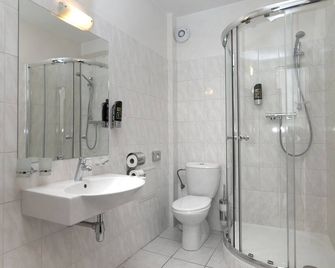 Hotel Art - Písek - Baño