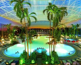 Hotel Sonnengarten - Bad Worishofen - Басейн