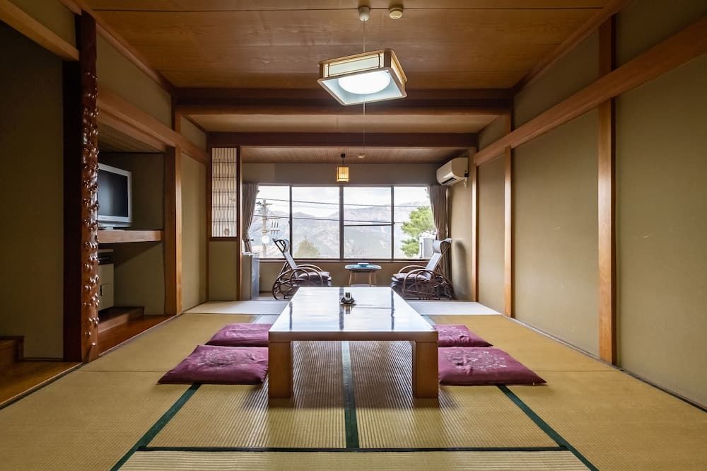 شيرايو نو يادو يامادايا