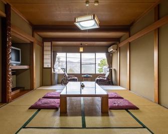 Shirayunoyado Yamadaya Hakone Gora - האקונה - חדר אוכל