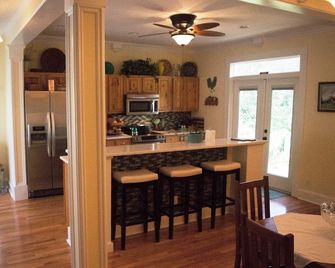 Dolan House B&B - Brooksville - Kuchyň