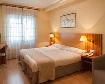 Hotel Mercado by gaiarooms - Salamanca - Bedroom