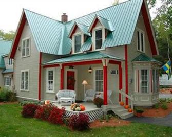 Red Elephant Inn Bed and Breakfast - North Conway - Edificio