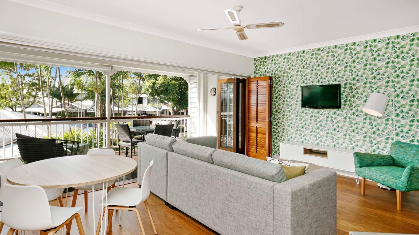 Mantra on the Inlet Port Douglas