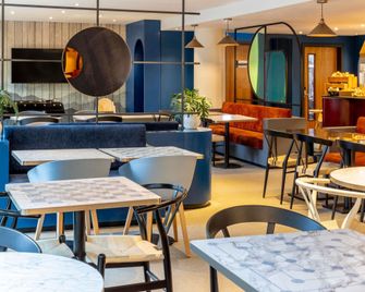 Aparthotel Adagio Edinburgh Royal Mile - Edimburg - Menjador