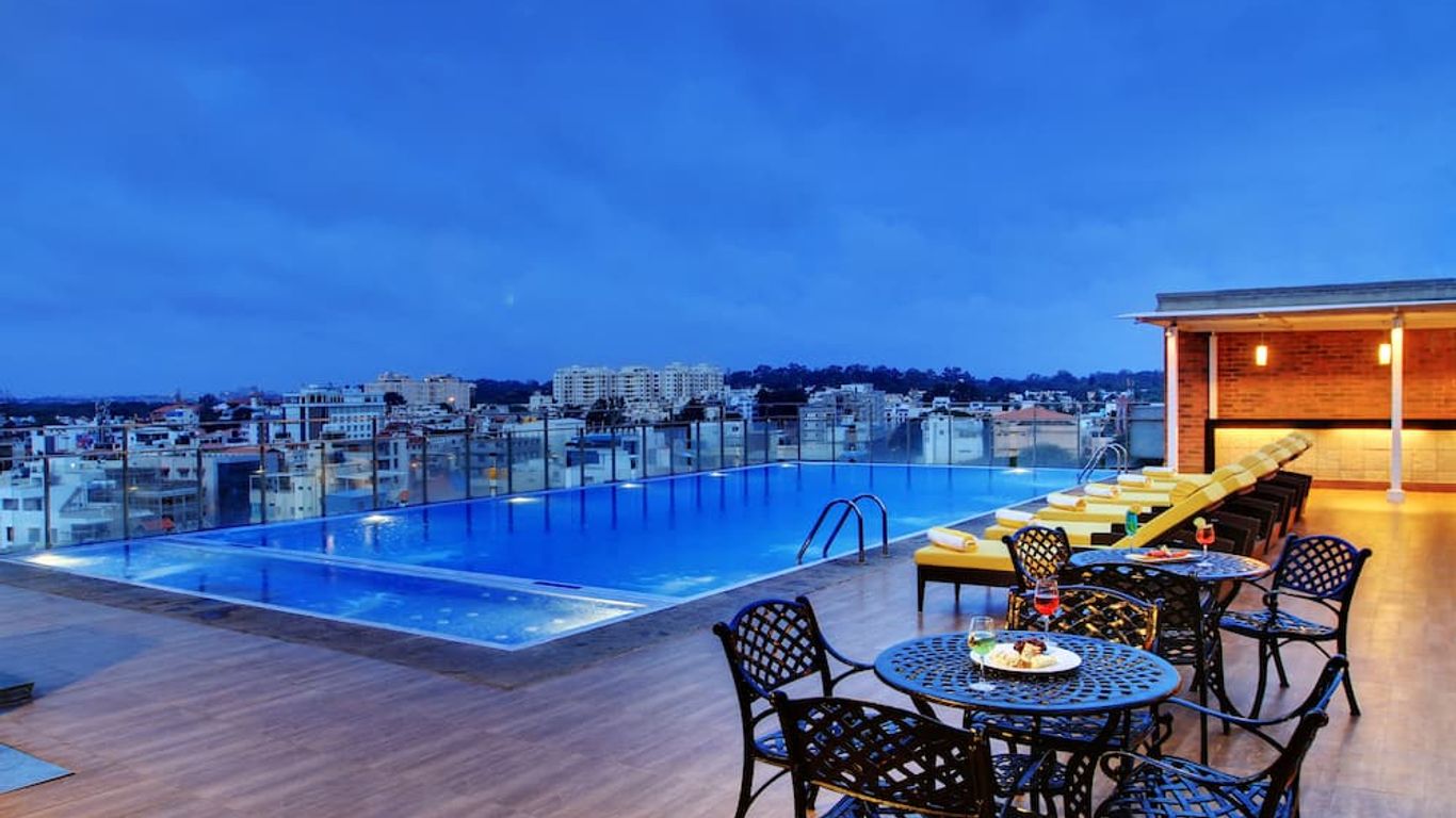 皇家蘭花酒店 - 邦加羅爾