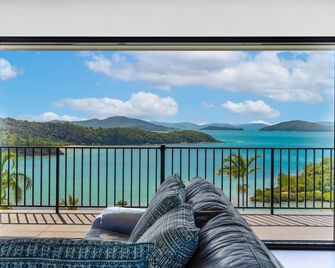 Panorama at Shute Harbour - Shute Harbour - Balcony