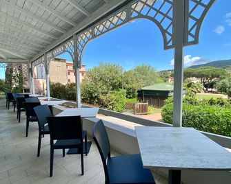 Hotel Monna Lisa - Marciana - Balcony