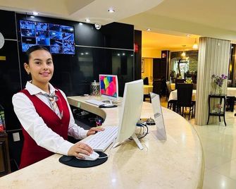 Hotel Francis - Culiacán - Vastaanotto