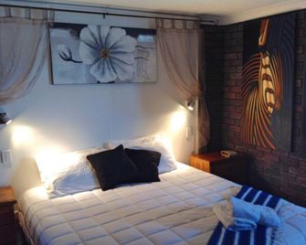 Avlon Gardens Motel - בלינה - חדר שינה