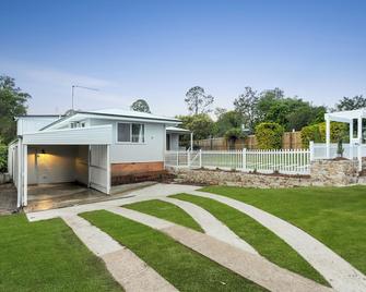 Gympie Cottage Studio - Gympie - Building