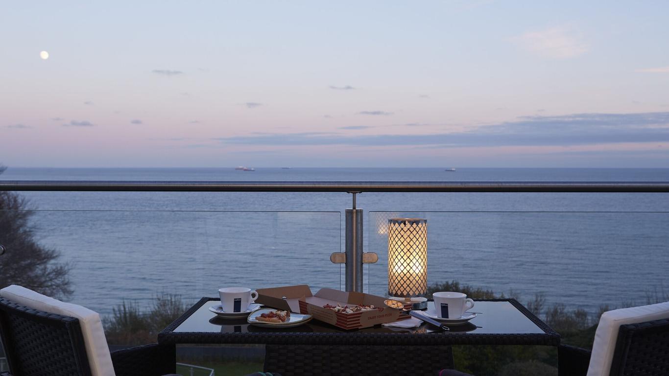 Luccombe Hall Hotel