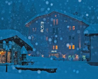Hotel Post Sils Maria - Sils im Engadin/Segl - Budova