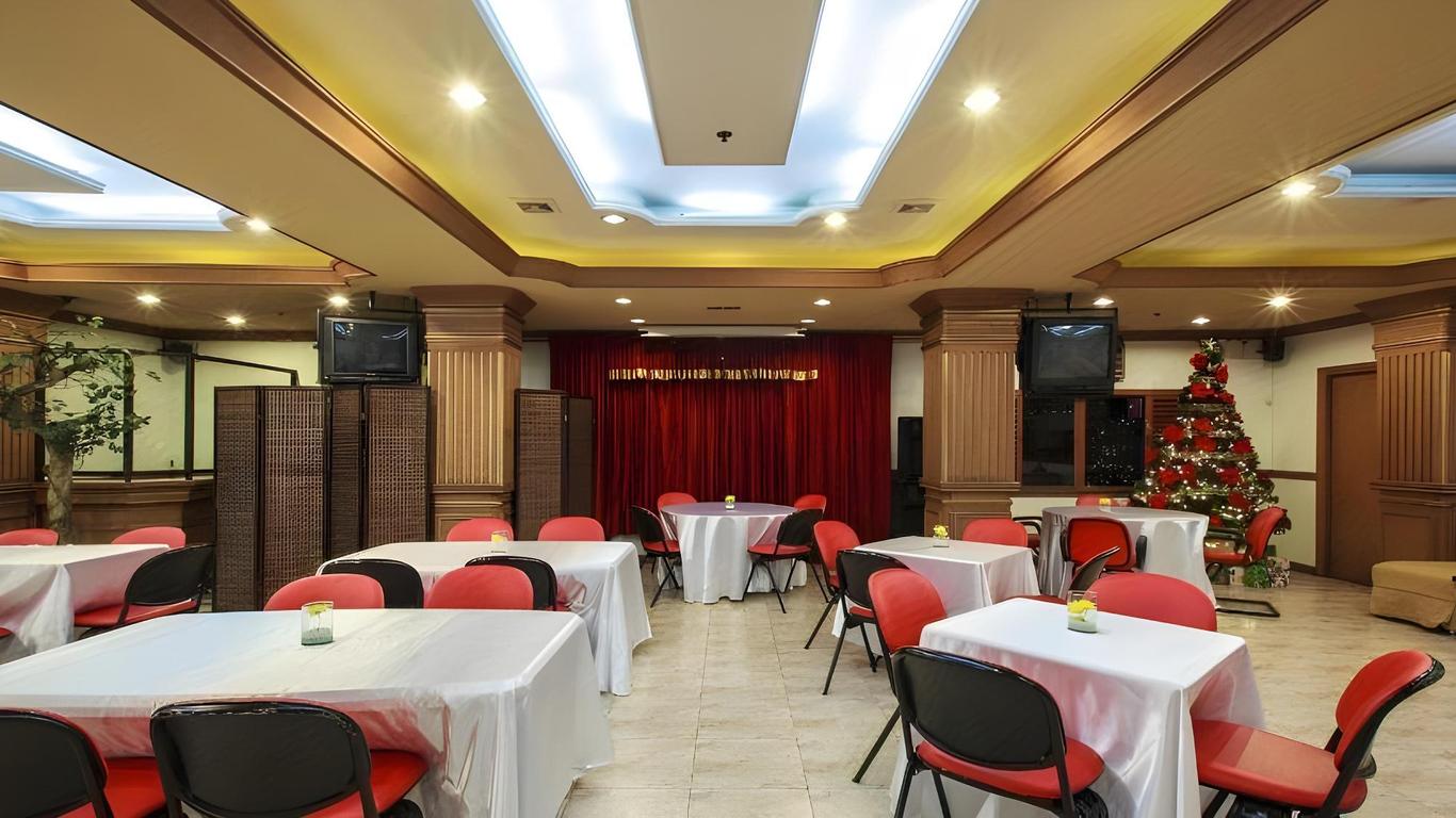 Paladin Hotel