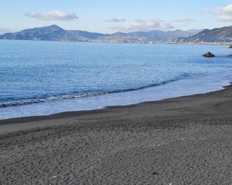 Pleasant little apartment 70m from the sea - Sestri Levante - Plage