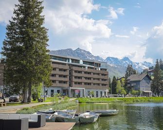 Aves Arosa - Arosa - Budova