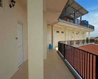 Marella Residence - Semarang - Balkon