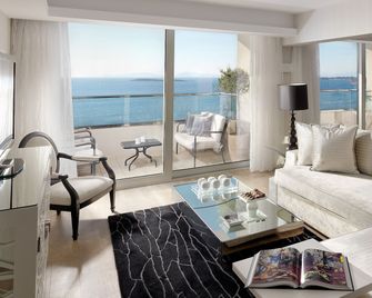 Divani Apollon Palace & Thalasso - Vouliagmeni - Wohnzimmer