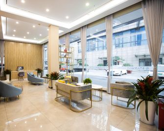 Starway Hotel Changzhou Huaide Bridge Wuyue Plaza - Changzhou - Lobby