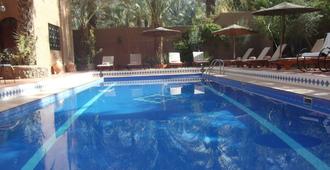 杜德拉花園酒店 - 扎古拉 - 扎古拉 - 游泳池