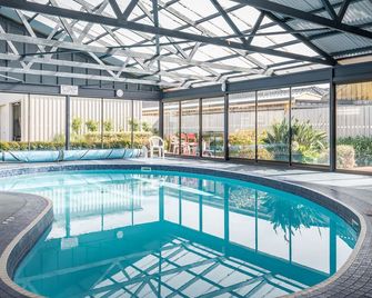 Barclay Motor Inn - Devonport - Pool