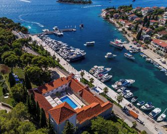 Heritage Hotel Martinis Marchi - Maslinica
