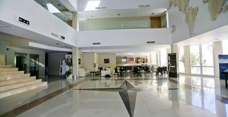 Quórum Cordoba Hotel - Resort Urbano - Cordoue - Hall d’entrée