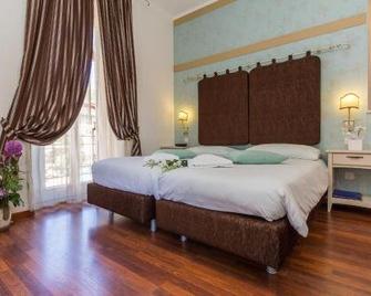 Hotel Riviera - Melide - Bedroom