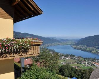 Mathiasl Panorama Ferienwohnungen - Bodensdorf