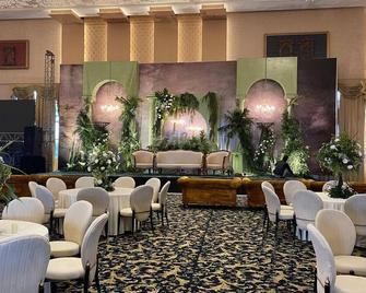 Grand Hotel Nawanshahr - Phagwāra - Lounge
