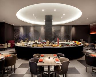 Pullman Miri Waterfront - Miri - Restaurang