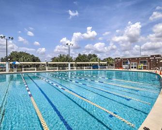 Updated Ybor City Duplex about half Mi to Seventh Ave! - Tampa - Piscina